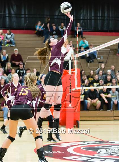 Thumbnail 1 in South Range vs. Crestview (OHSAA D3 Northeast Section 1 Final) photogallery.