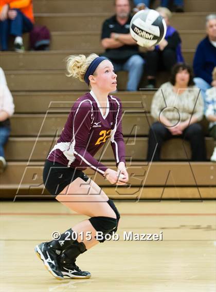 Thumbnail 2 in South Range vs. Crestview (OHSAA D3 Northeast Section 1 Final) photogallery.