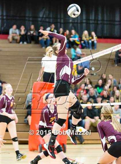 Thumbnail 3 in South Range vs. Crestview (OHSAA D3 Northeast Section 1 Final) photogallery.