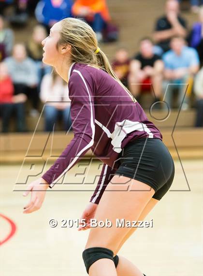 Thumbnail 1 in South Range vs. Crestview (OHSAA D3 Northeast Section 1 Final) photogallery.