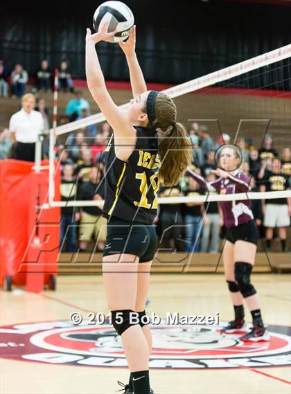 Thumbnail 2 in South Range vs. Crestview (OHSAA D3 Northeast Section 1 Final) photogallery.
