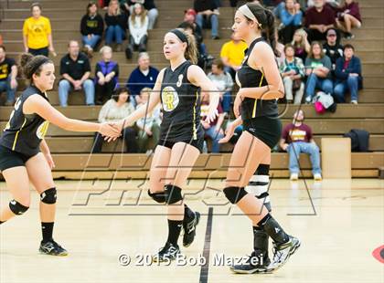 Thumbnail 3 in South Range vs. Crestview (OHSAA D3 Northeast Section 1 Final) photogallery.