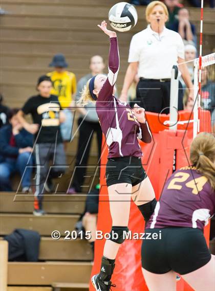 Thumbnail 2 in South Range vs. Crestview (OHSAA D3 Northeast Section 1 Final) photogallery.
