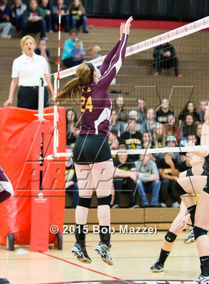 Thumbnail 2 in South Range vs. Crestview (OHSAA D3 Northeast Section 1 Final) photogallery.