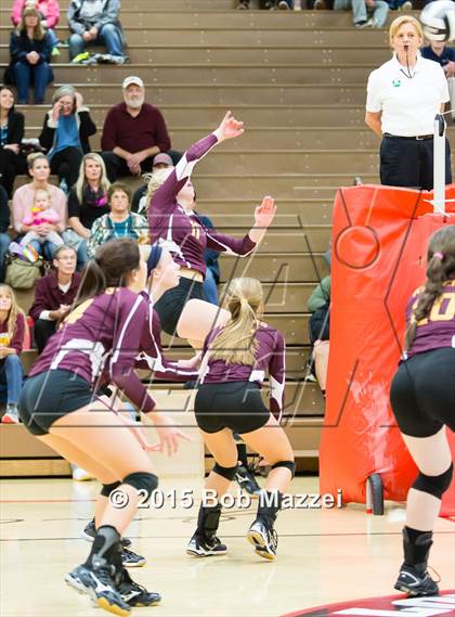 Thumbnail 2 in South Range vs. Crestview (OHSAA D3 Northeast Section 1 Final) photogallery.