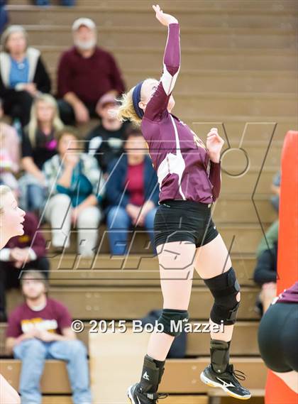 Thumbnail 2 in South Range vs. Crestview (OHSAA D3 Northeast Section 1 Final) photogallery.