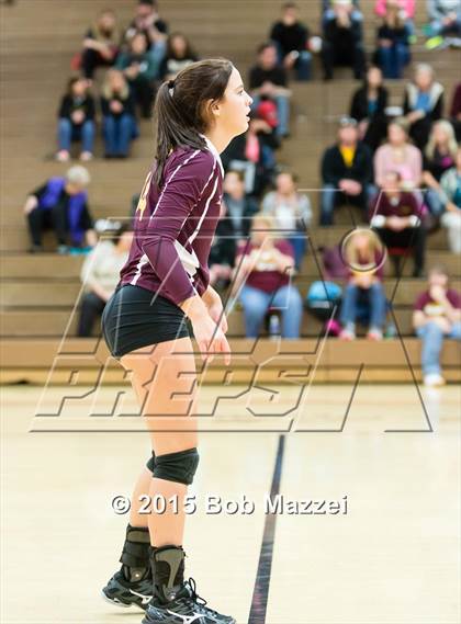 Thumbnail 1 in South Range vs. Crestview (OHSAA D3 Northeast Section 1 Final) photogallery.