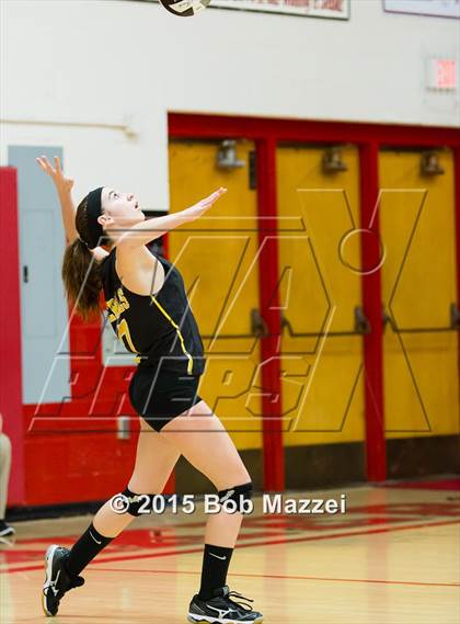 Thumbnail 2 in South Range vs. Crestview (OHSAA D3 Northeast Section 1 Final) photogallery.