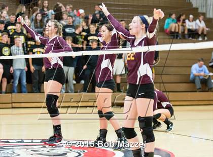 Thumbnail 1 in South Range vs. Crestview (OHSAA D3 Northeast Section 1 Final) photogallery.