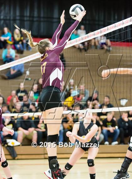 Thumbnail 2 in South Range vs. Crestview (OHSAA D3 Northeast Section 1 Final) photogallery.