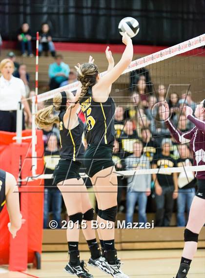 Thumbnail 1 in South Range vs. Crestview (OHSAA D3 Northeast Section 1 Final) photogallery.