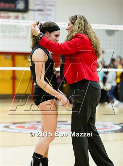 Thumbnail 1 in South Range vs. Crestview (OHSAA D3 Northeast Section 1 Final) photogallery.