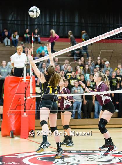 Thumbnail 1 in South Range vs. Crestview (OHSAA D3 Northeast Section 1 Final) photogallery.