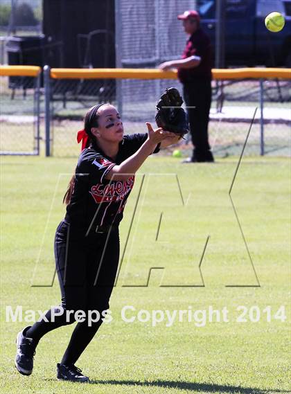 Thumbnail 2 in Ennis vs Lovejoy (UIL 4A Area Playoff) photogallery.