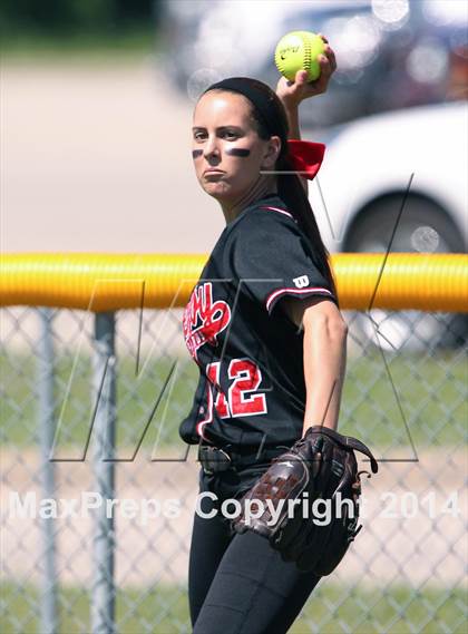 Thumbnail 2 in Ennis vs Lovejoy (UIL 4A Area Playoff) photogallery.