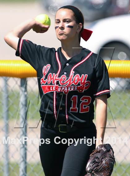 Thumbnail 3 in Ennis vs Lovejoy (UIL 4A Area Playoff) photogallery.