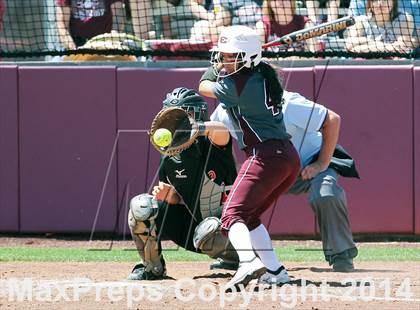 Thumbnail 3 in Ennis vs Lovejoy (UIL 4A Area Playoff) photogallery.