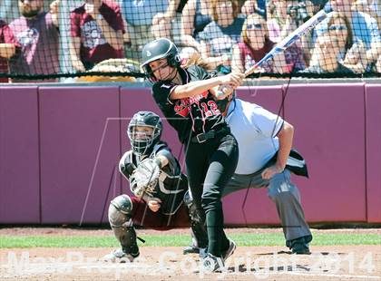 Thumbnail 3 in Ennis vs Lovejoy (UIL 4A Area Playoff) photogallery.