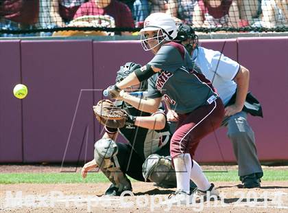 Thumbnail 1 in Ennis vs Lovejoy (UIL 4A Area Playoff) photogallery.