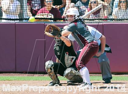 Thumbnail 1 in Ennis vs Lovejoy (UIL 4A Area Playoff) photogallery.