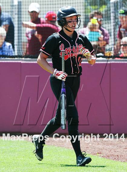 Thumbnail 3 in Ennis vs Lovejoy (UIL 4A Area Playoff) photogallery.
