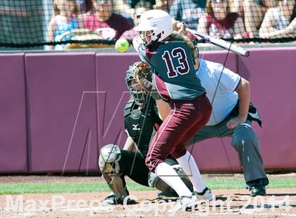 Thumbnail 3 in Ennis vs Lovejoy (UIL 4A Area Playoff) photogallery.