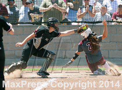 Thumbnail 3 in Ennis vs Lovejoy (UIL 4A Area Playoff) photogallery.