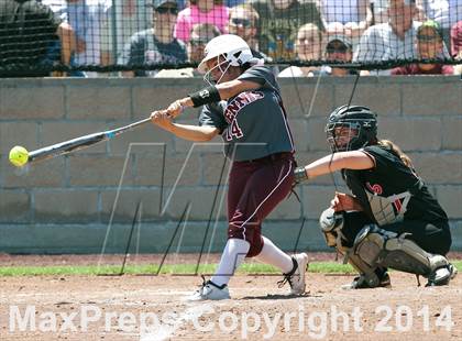 Thumbnail 2 in Ennis vs Lovejoy (UIL 4A Area Playoff) photogallery.