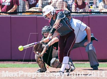 Thumbnail 2 in Ennis vs Lovejoy (UIL 4A Area Playoff) photogallery.
