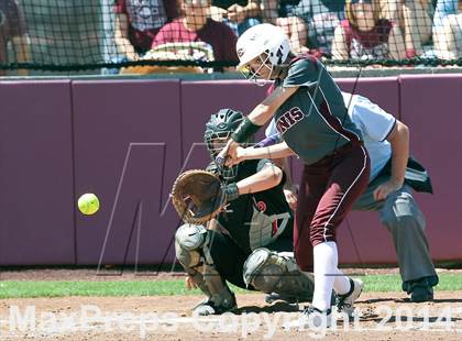 Thumbnail 2 in Ennis vs Lovejoy (UIL 4A Area Playoff) photogallery.