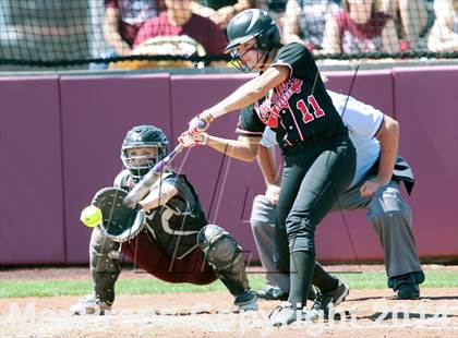 Thumbnail 2 in Ennis vs Lovejoy (UIL 4A Area Playoff) photogallery.