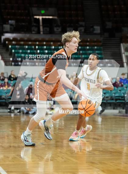 Thumbnail 2 in Mead vs Northfield (CHSAA 5A Great 8) photogallery.