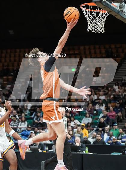 Thumbnail 1 in Mead vs Northfield (CHSAA 5A Great 8) photogallery.