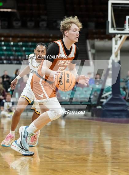 Thumbnail 3 in Mead vs Northfield (CHSAA 5A Great 8) photogallery.