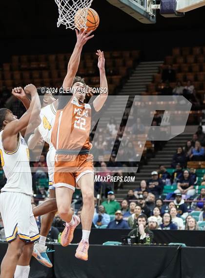 Thumbnail 2 in Mead vs Northfield (CHSAA 5A Great 8) photogallery.