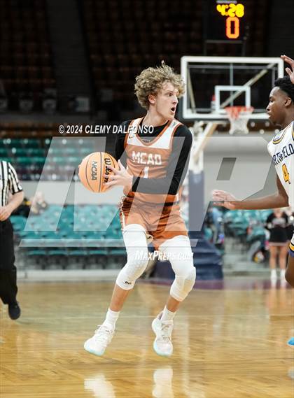 Thumbnail 2 in Mead vs Northfield (CHSAA 5A Great 8) photogallery.