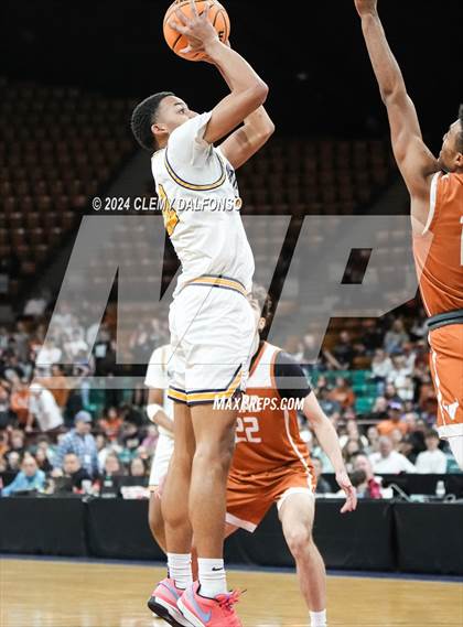 Thumbnail 3 in Mead vs Northfield (CHSAA 5A Great 8) photogallery.