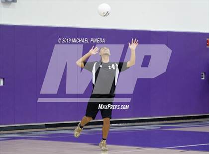 Thumbnail 1 in Cabrillo @ Portola photogallery.