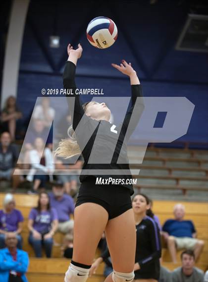 Thumbnail 2 in Northwest Christian vs Snowflake (AIA D3 Semifinal) photogallery.