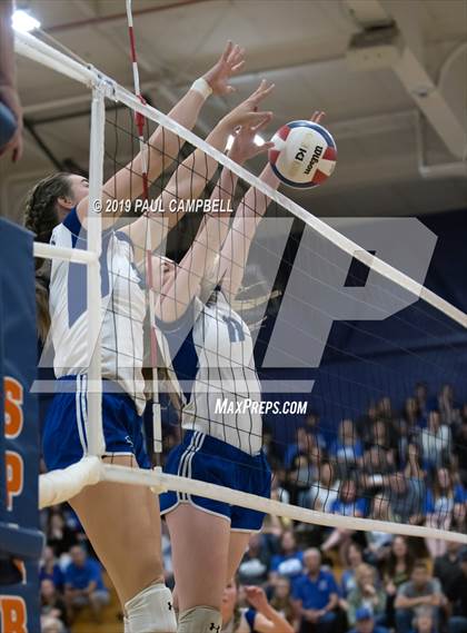Thumbnail 3 in Northwest Christian vs Snowflake (AIA D3 Semifinal) photogallery.