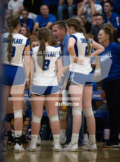 Thumbnail 3 in Northwest Christian vs Snowflake (AIA D3 Semifinal) photogallery.