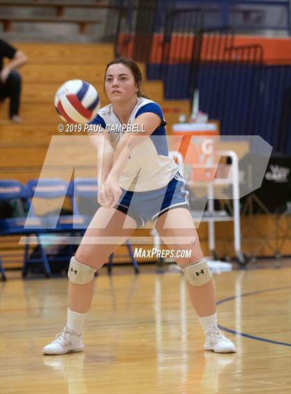 Thumbnail 3 in Northwest Christian vs Snowflake (AIA D3 Semifinal) photogallery.