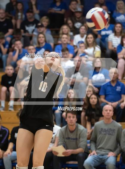 Thumbnail 3 in Northwest Christian vs Snowflake (AIA D3 Semifinal) photogallery.