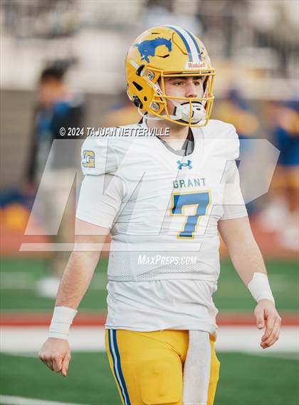 Thumbnail 3 in Grant @ Pacifica (CIF Division 2-AA State Final) photogallery.