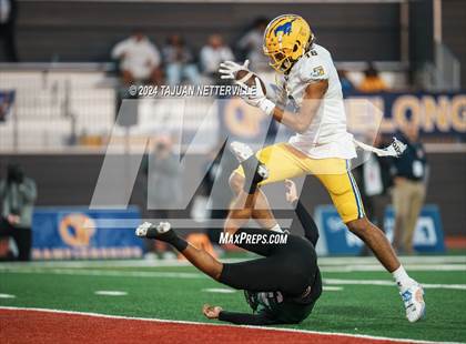 Thumbnail 2 in Grant @ Pacifica (CIF Division 2-AA State Final) photogallery.