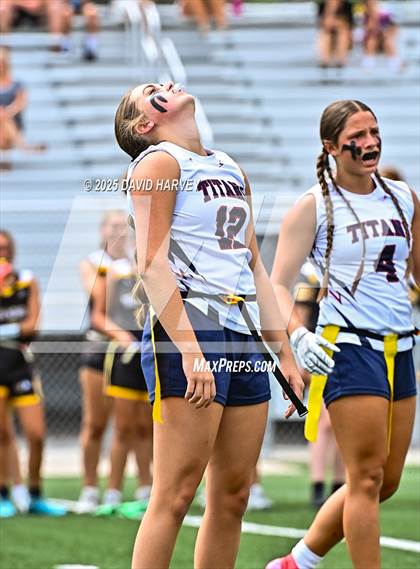 Thumbnail 2 in Green Mountain vs The Classical Academy photogallery.
