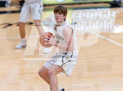 Thumbnail 3 in Grand Island @ Lincoln Southeast  photogallery.