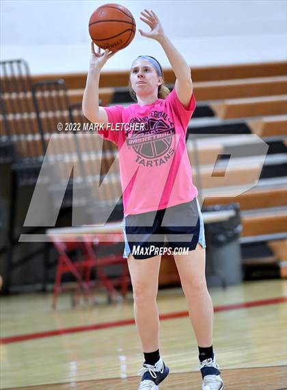 Thumbnail 2 in JV: Highland Regional @ Delsea photogallery.