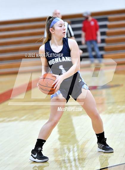 Thumbnail 2 in JV: Highland Regional @ Delsea photogallery.