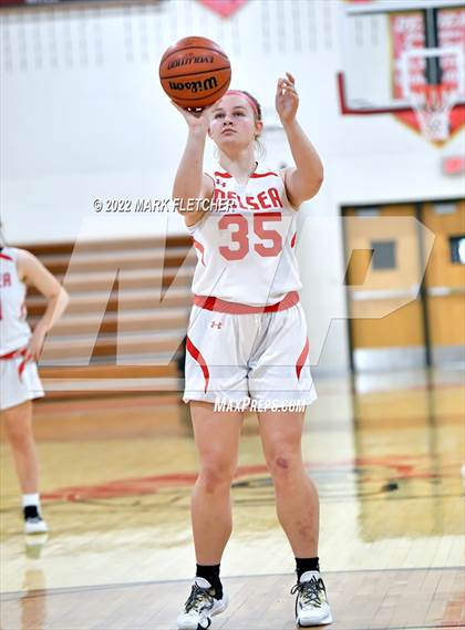 Thumbnail 2 in JV: Highland Regional @ Delsea photogallery.